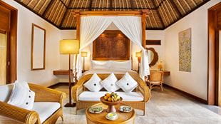 Luxury Villas with Ocean View at 5 Star Resort The Oberoi Beach Resort Bali