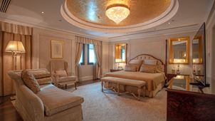 Grand Royal Suites at Best 5 Star Luxury Hotel in Madina, The Oberoi Madina